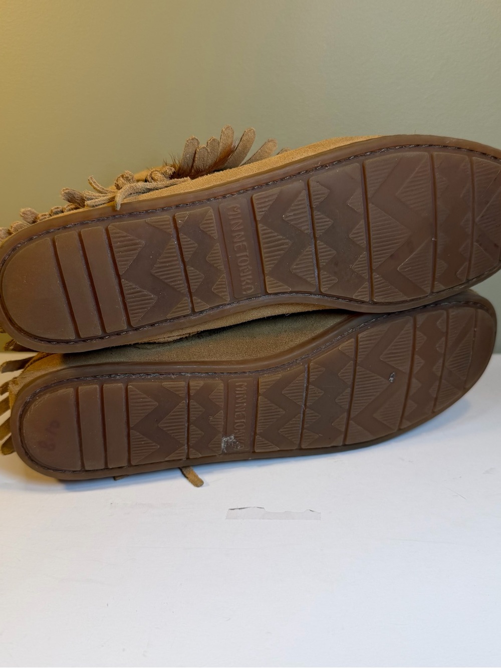Minnetonka 527T Suede Fringe Ankle Boots Womens Beige Size 8.5 Boho - Picture 8 of 8
